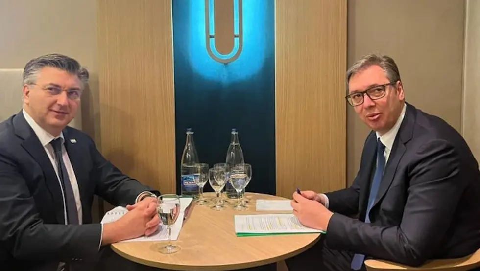 Вучић и Пленковић