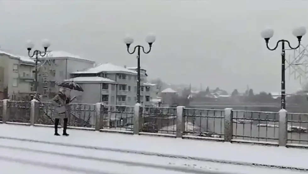 Мостар снијег