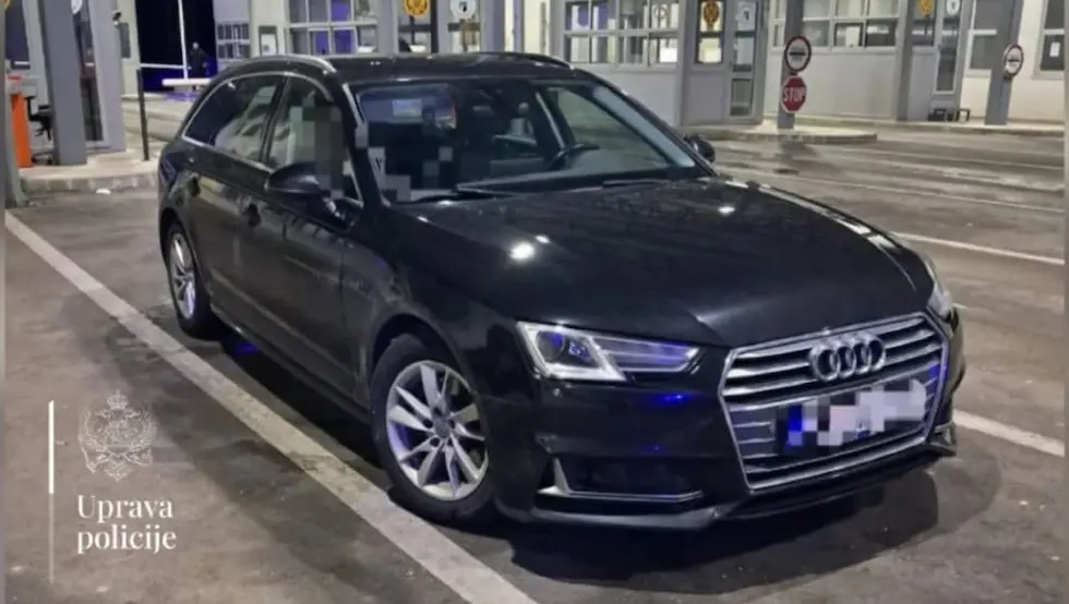Заплијењени АУДИ