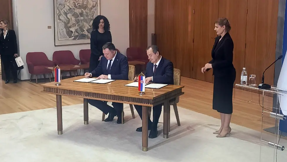 Дачић: Потписан један од најважнијих докумената за грађане Србије и Српске