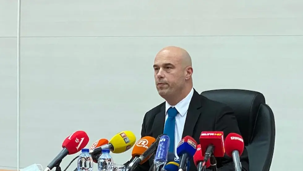 Милан Тегелтија