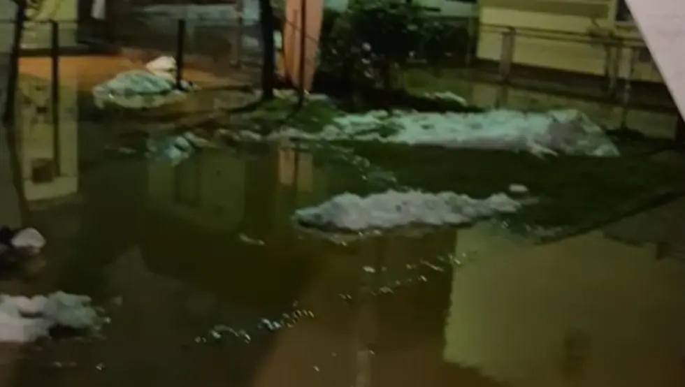 Драматично у Илиџи, вода пријети кућама