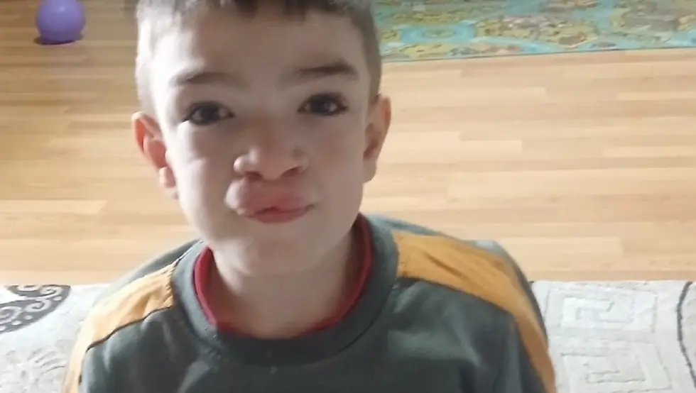 Помозимо Василију (7) из Бањалуке у борби против ријетке болести