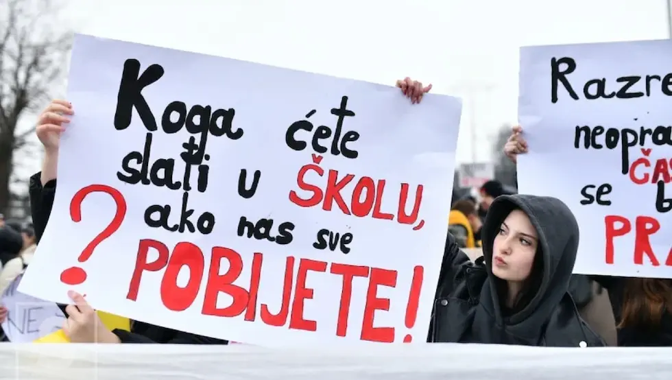 Пети дан протеста у Сарајеву, блокиран саобраћај