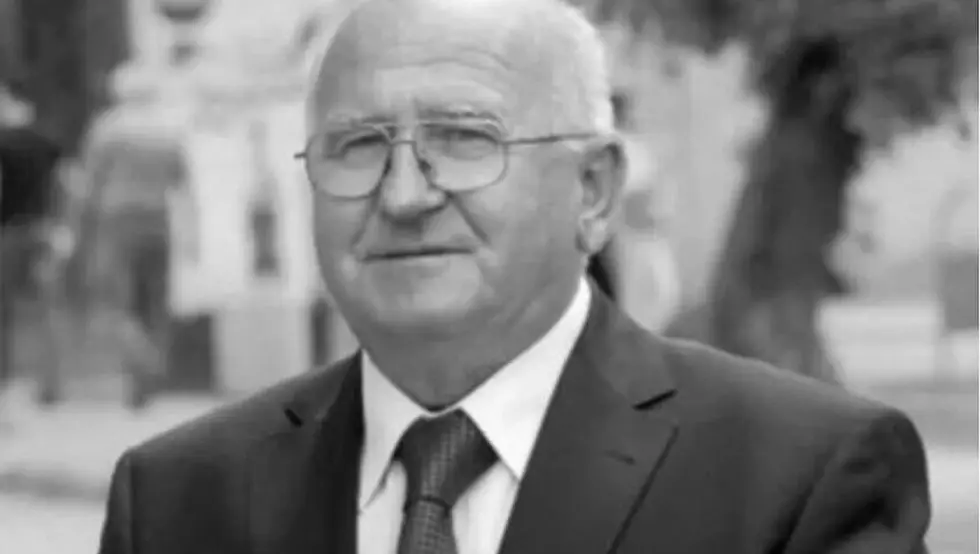 Преминуо Борислав Паравац