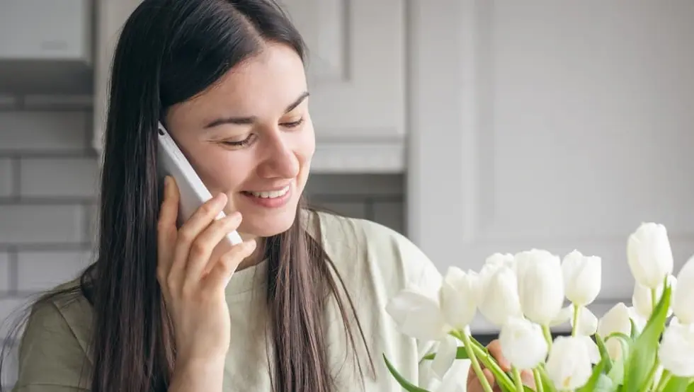 Колико минута је сваки становник Српске разговарао на мобилни телефон прошле године