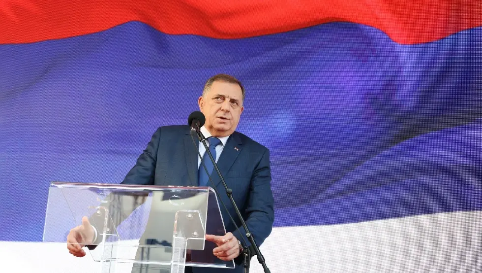 Милорад Додик