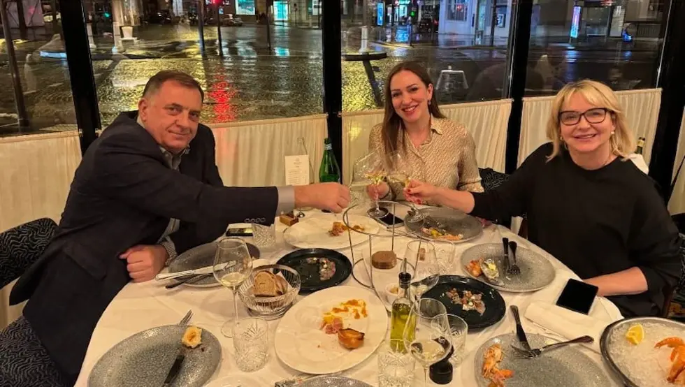 Додик Париз