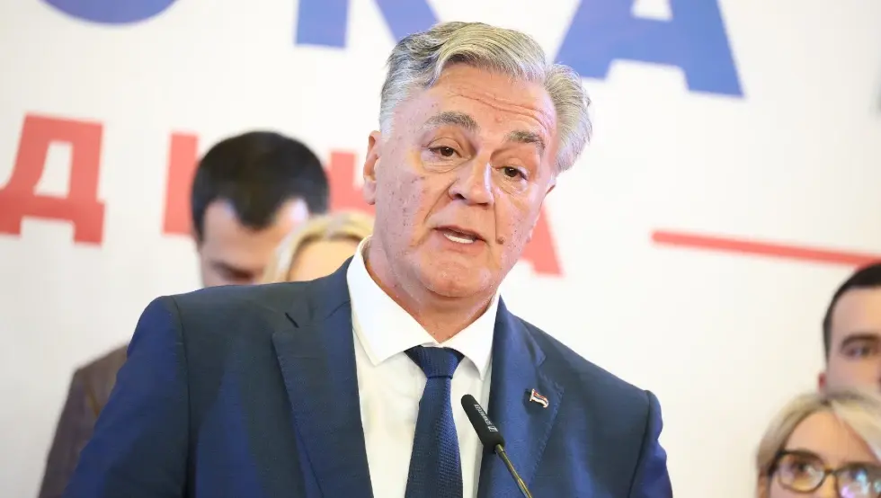 Каран: Морамо бити једна партија која се зове Република Српска