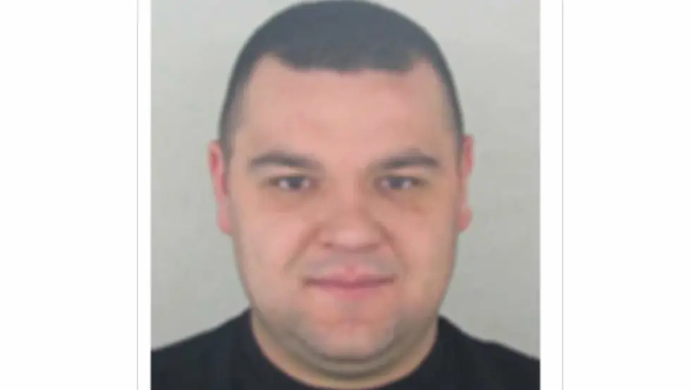 Нарко подземље не мирује: Ко је Александар Николић на чији локал је бачен Молотовљев коктел