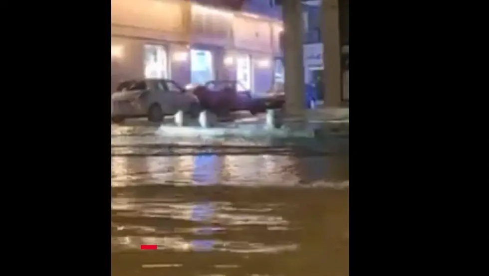 (ВИДЕО) Торнадо погодио Крф, односио цријепове са кровова