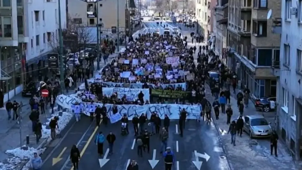 Завршени протести у Сарајеву, наставак у суботу