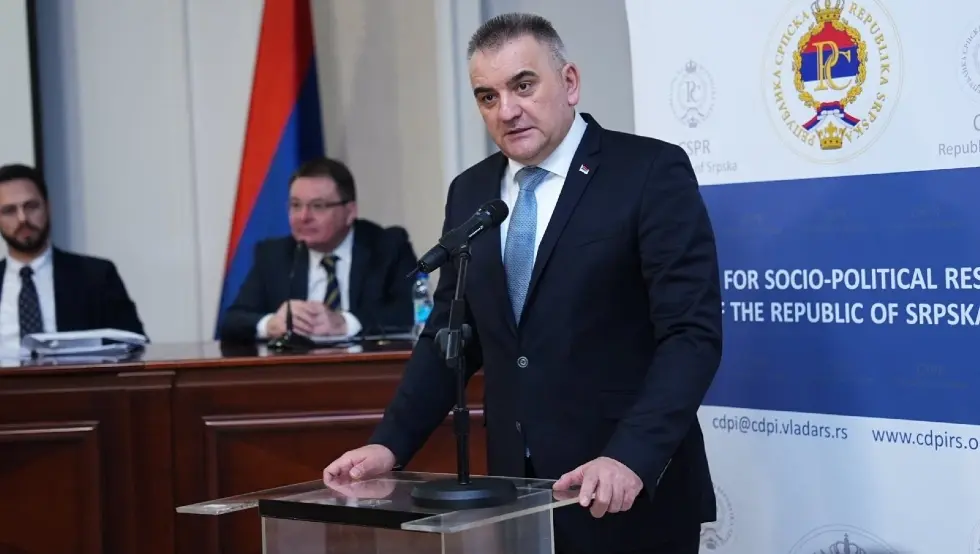 (ФОТО) Минић: Са дужном пажњом, морамо гајити и развијати културу сјећања