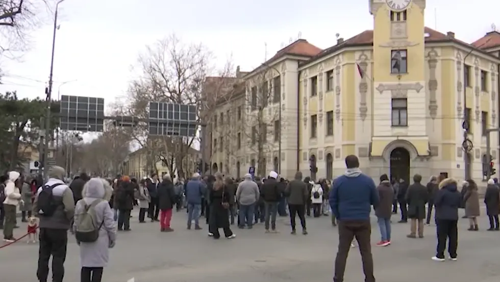 протести Нови Сад