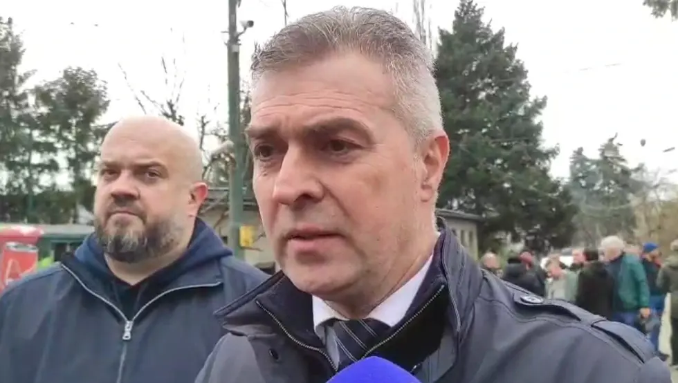 (ВИДEO) Мујагић се први пут обратио након несреће: Возило је било технички исправно