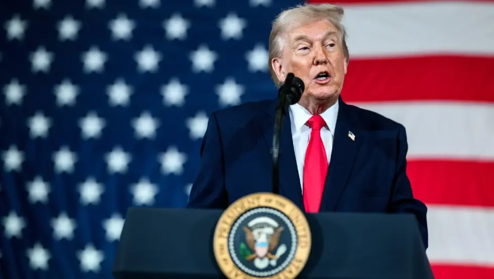 Трамп: Војна интервенција није неопходна