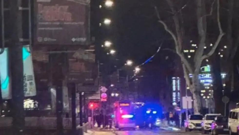 Возач трамваја који се сударио с аутомобилом већ три године нема возачку: Скандалозан одговор ГРАС-а