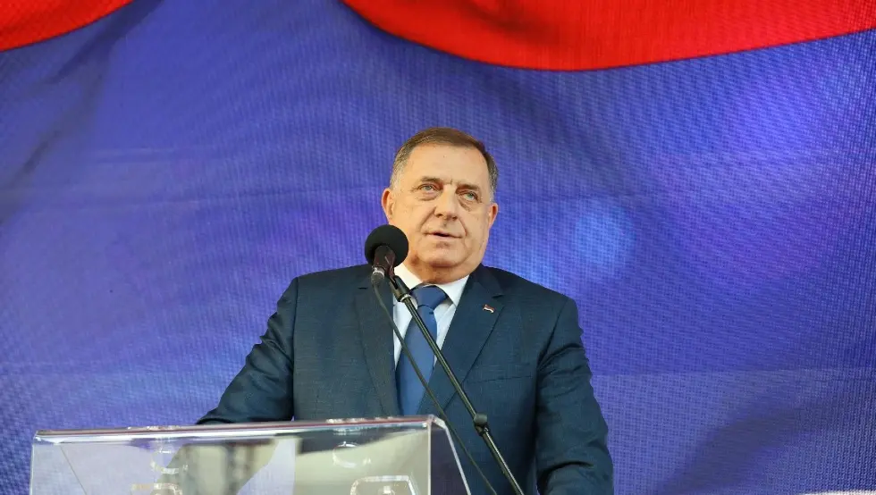 Милорад Додик