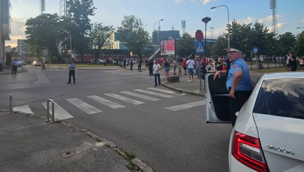 Стадион полиција Борац