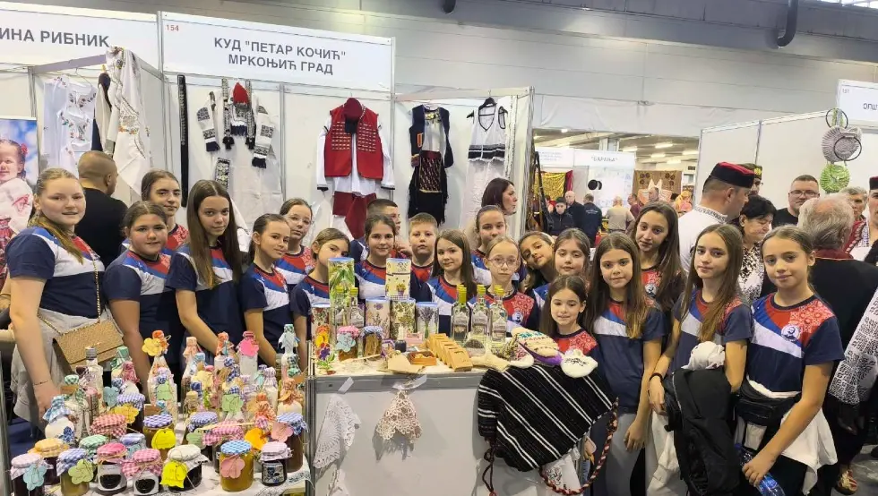 Језеро, Мркоњић град и Рибник