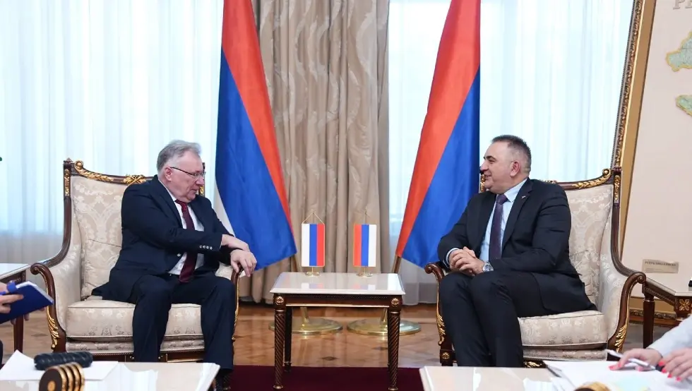 Калабухов и Минић