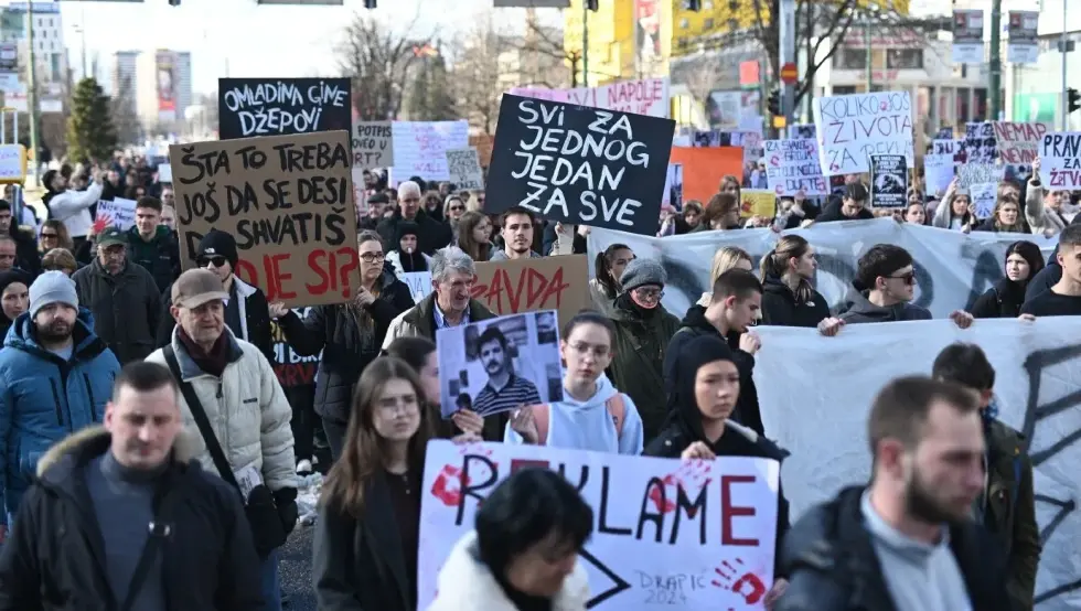 Шести дан протеста због трамвајске несреће: Најављен и пленум грађана