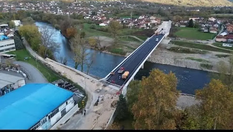 Директор "Путева" открио кад би могли бити настављени радови на мосту у Чесми