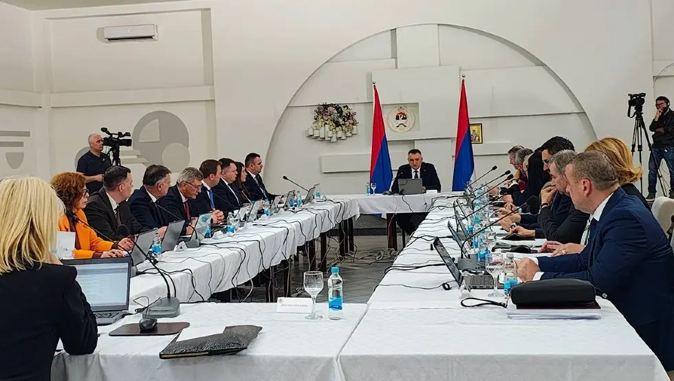 Влада Српске оснива "алиментациони фонд": Шта то значи