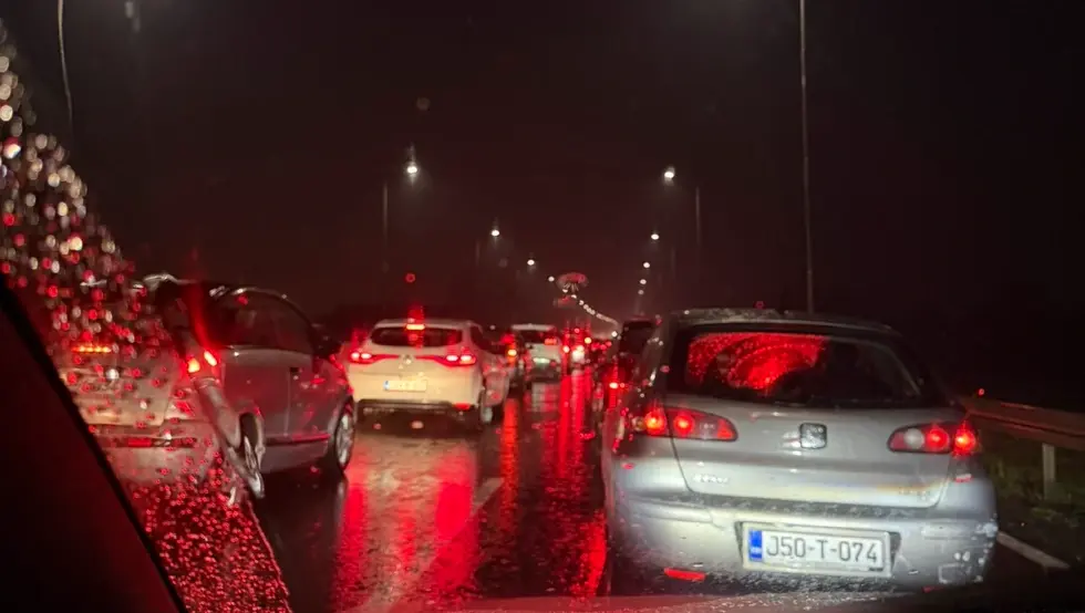 Несрећа брза цеста