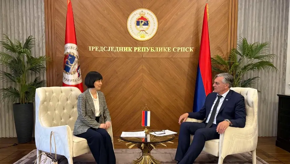 Каран се састао са амбасадорком Кине