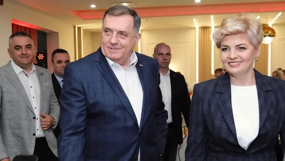 Милорад Додик