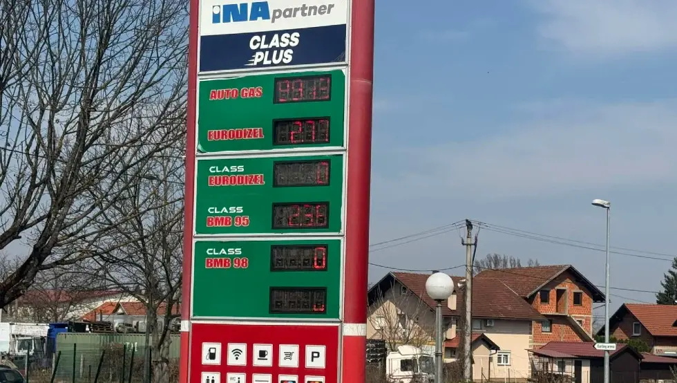 Пумпа, гориво, цијене, нафта