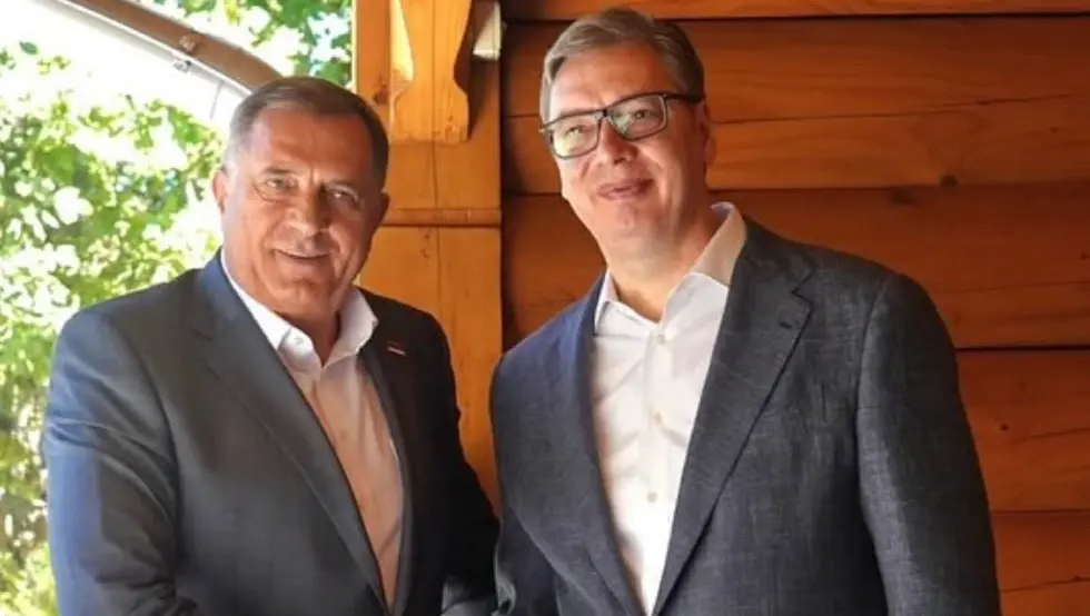 Додик и Вучић