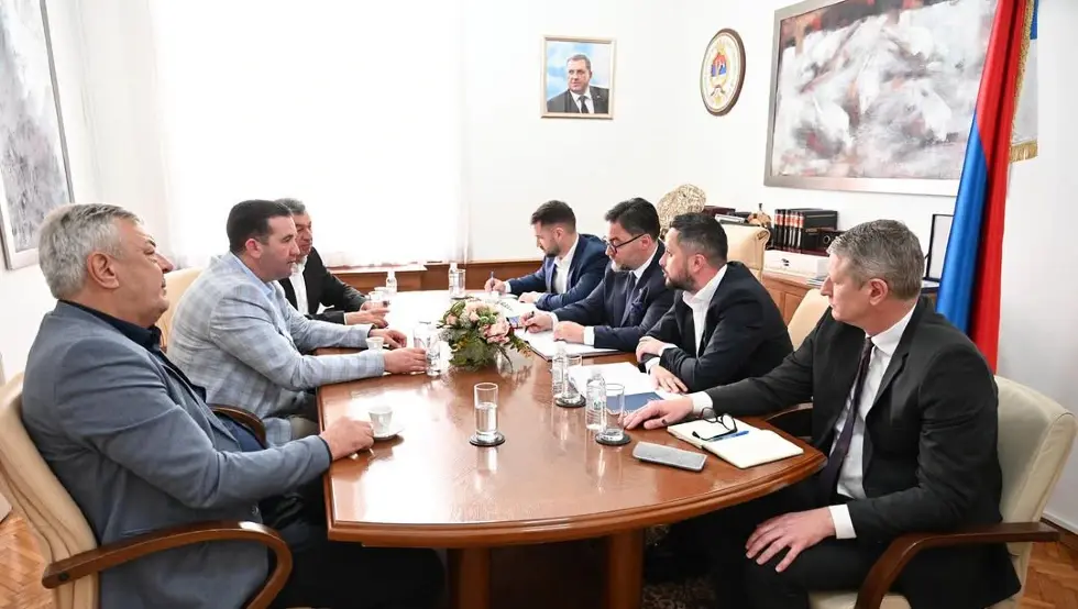 Кошарац састанак