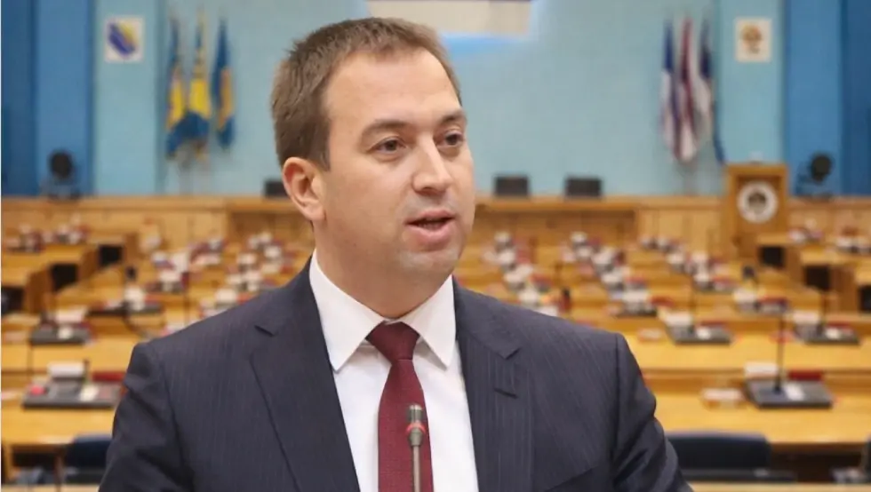 Горан Селак