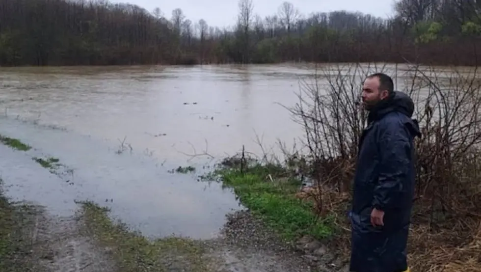 Стање у Пелагићеву промјенљиво: Вода која се јуче повукла данас пријети домаћинствима