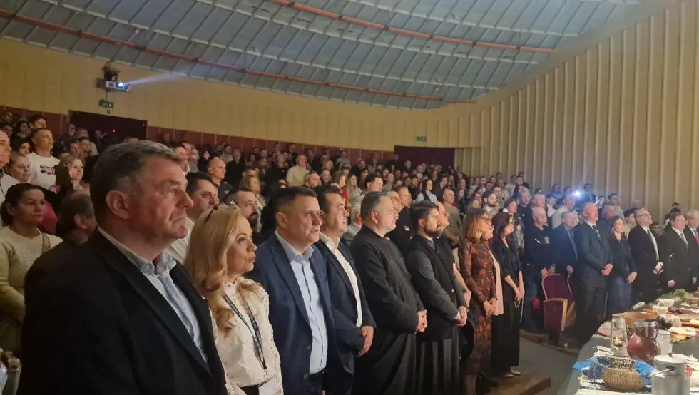 Ђајић на фестивалу фолклора у Словенији: Млади су најљепши доказ да наш народ не заборавља своје коријене“