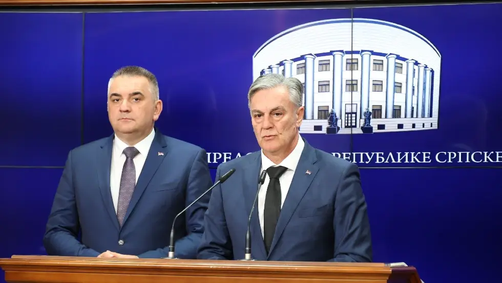 Званично: Каран дао мандат Минићу за састав нове владе