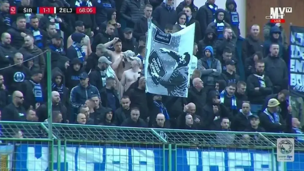 (ВИДЕО) МАНИЈАЦИ ПО НАВИЦИ Скандалозно скандирање Сарајлија: Четничка ће заплакати мајка; Мој митраљез и његово зрно, четнике ће завити у црно