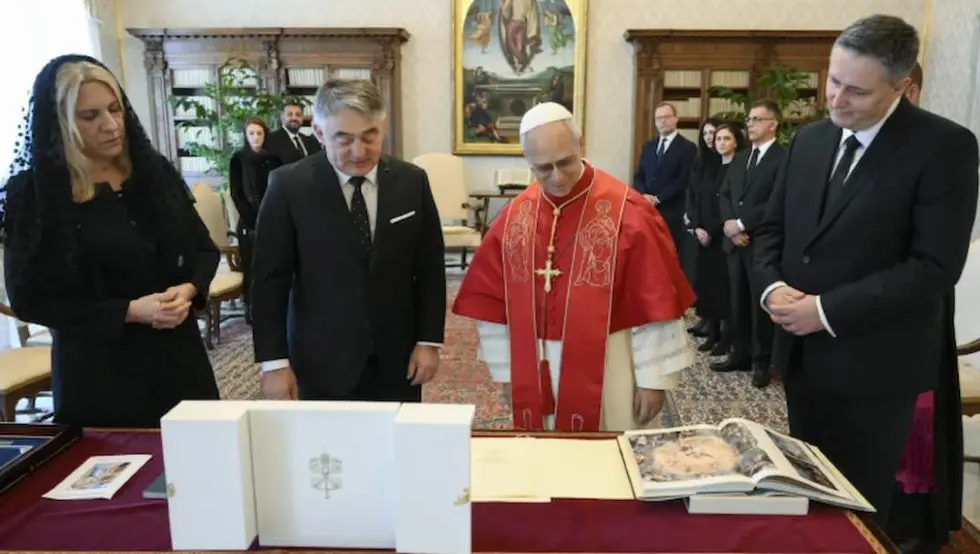 Цвијановић и папа