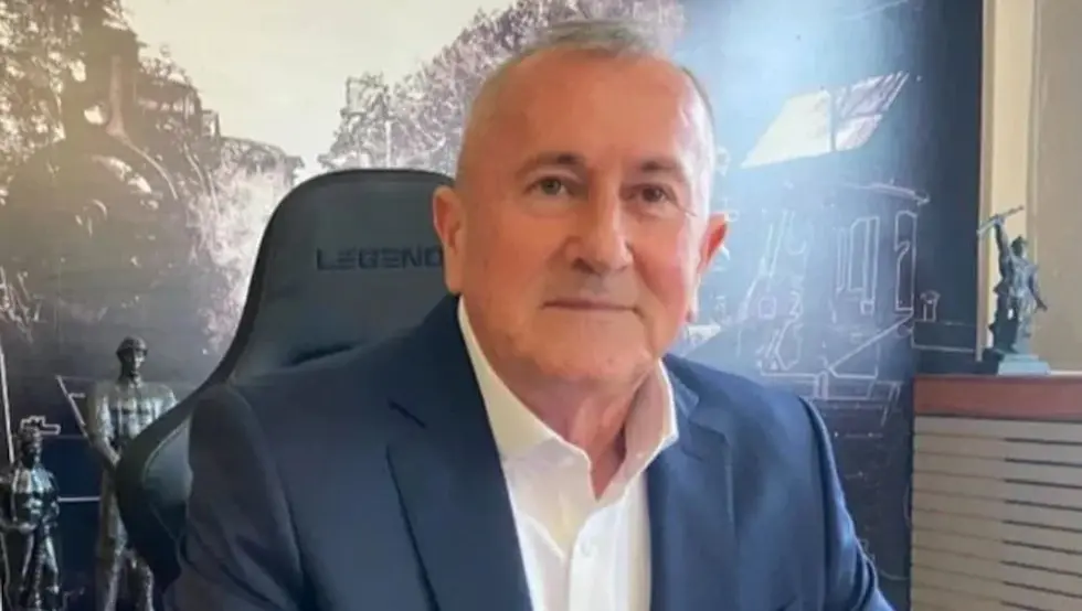 Расим Достовић