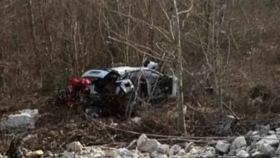 Возило из БиХ слетјело у провалију у Црној Гори: Повријеђени родитељи и дијете