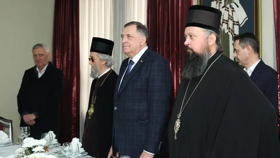 Додик у митрополији