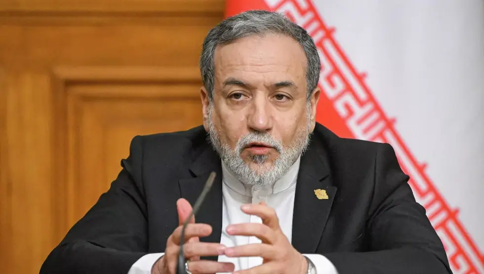 Иран не пристаје на примирје, већ само на потпуни прекид рата