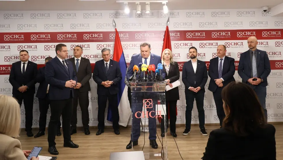 Додик коментарисао одлуку ЦИК-а о избору фирме за набавку скенера