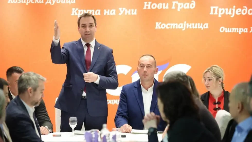 Горан Селак