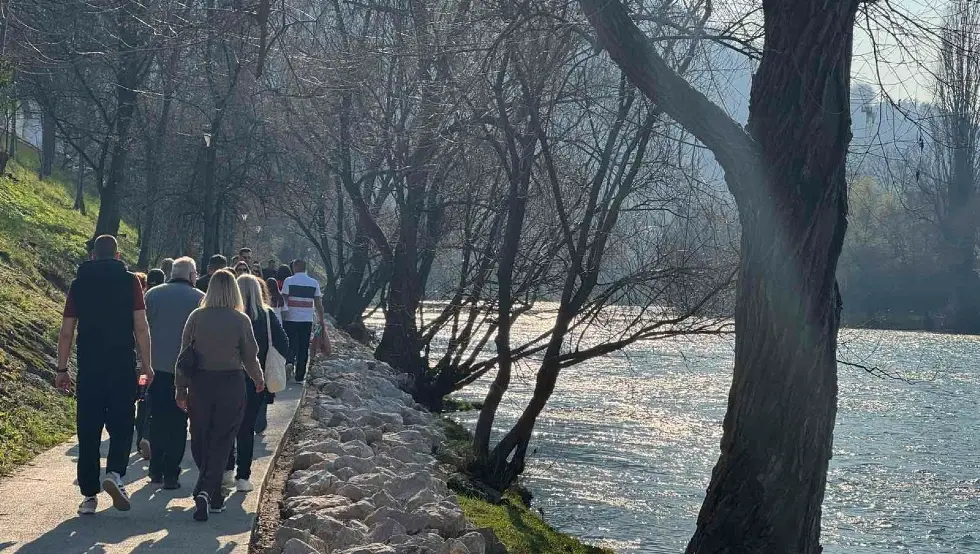 Обала Врбаса и сунчано вријеме