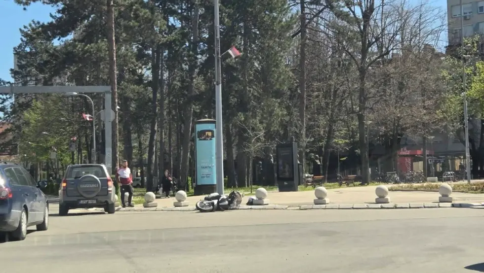 Удес у центру Бањалуке, ударен мотоциклиста