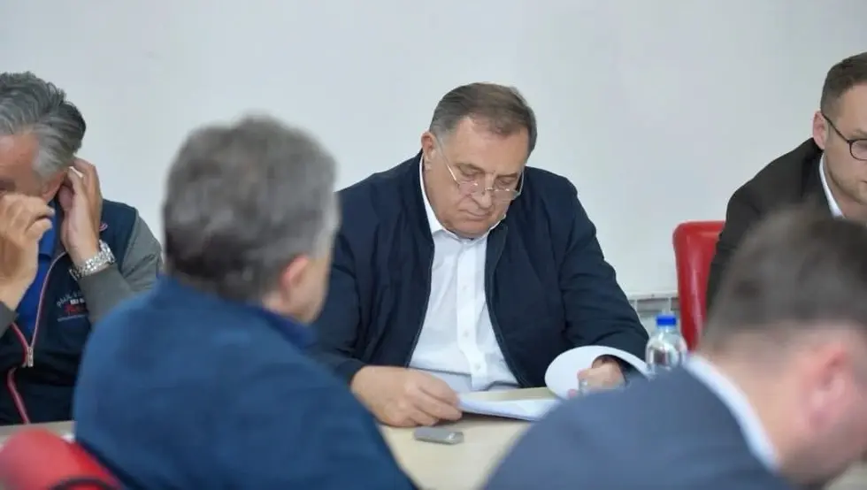 Милорад Додик