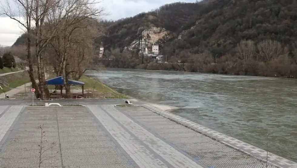 У порасту водостај Дрине